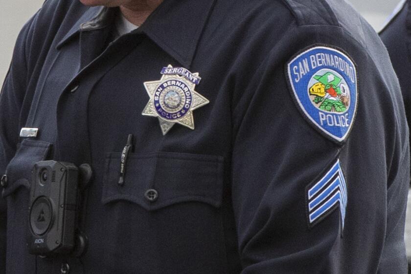 Expolice chief, serving time for rape and murder, escapes Arkansas