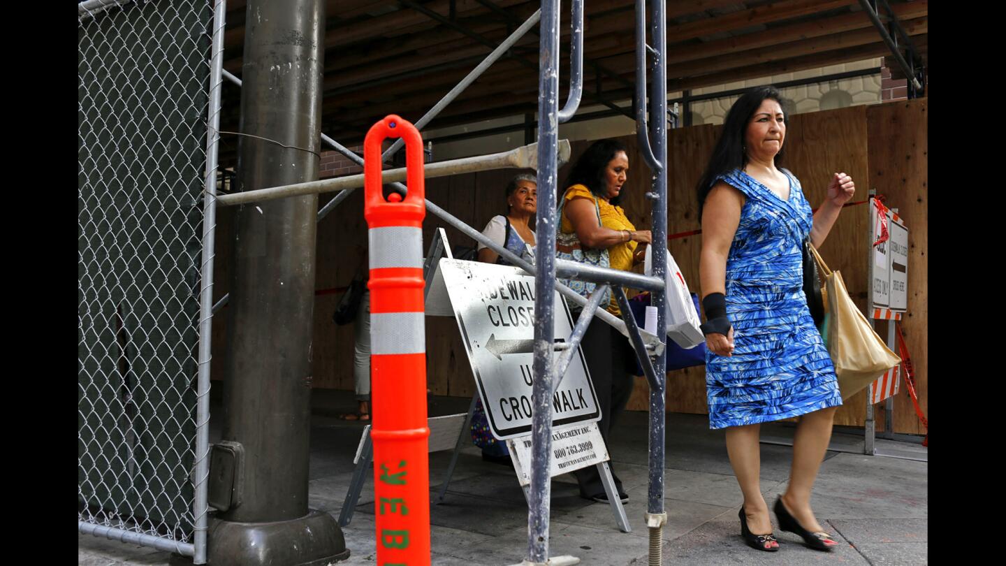 L.A.'s blocked sidewalks