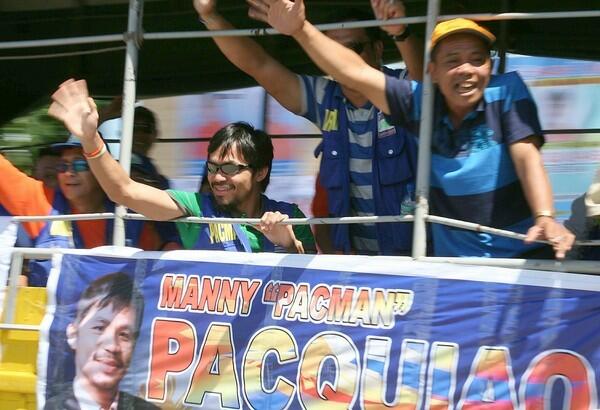 Manny Pacquiao campaigning