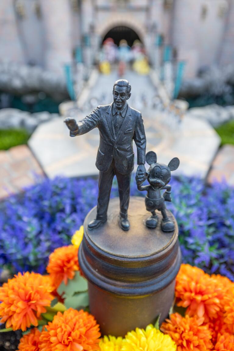 Walk through this mini-Disneyland in a SoCal backyard - Los Angeles Times