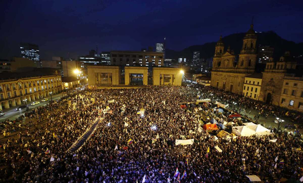 Despite thousands turning out to support peace in Colombia, the national peace referendum was narrowly defeated, revealing deep divisions within the country.