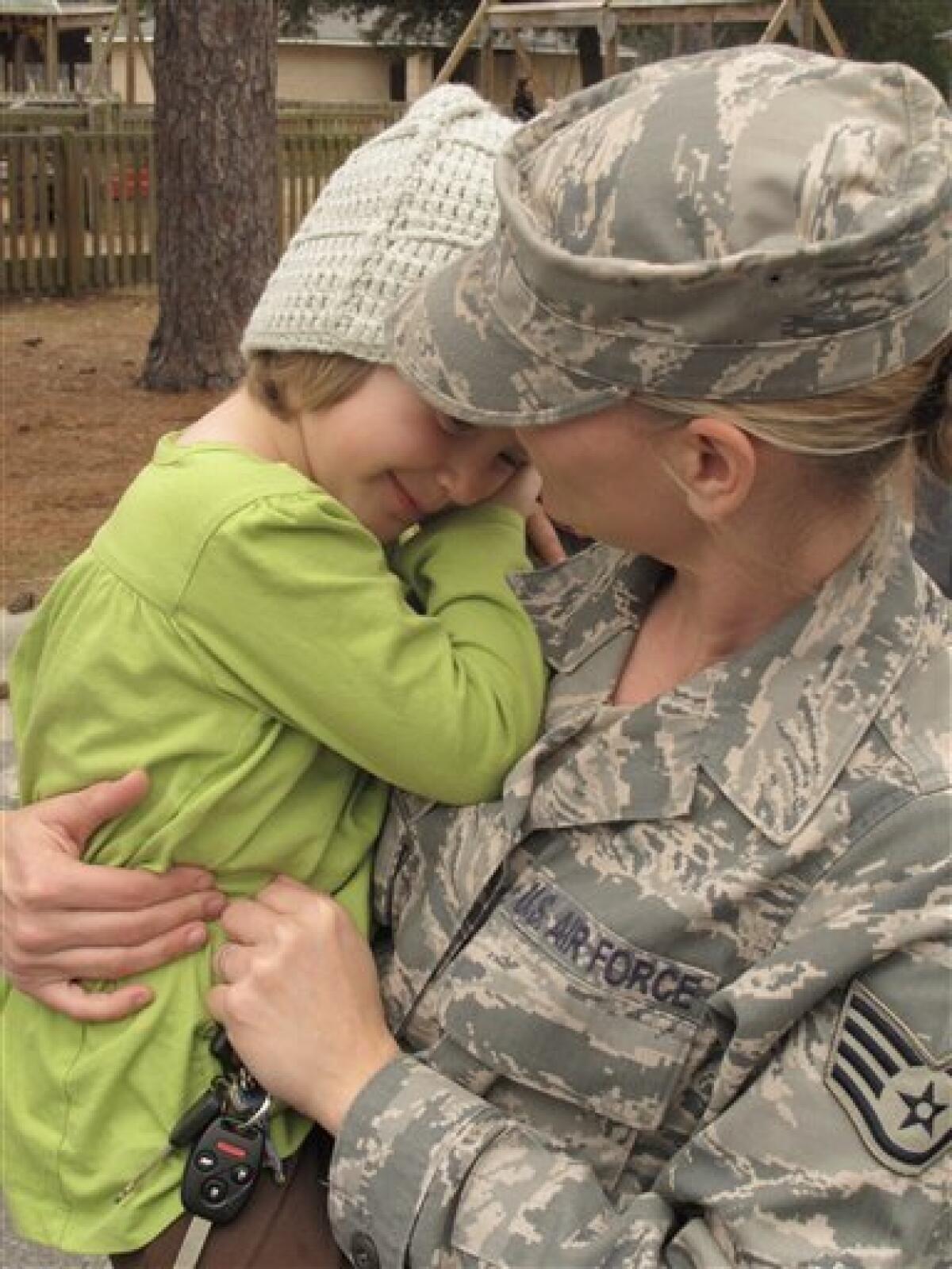 Air Force medic helps deliver wife's baby