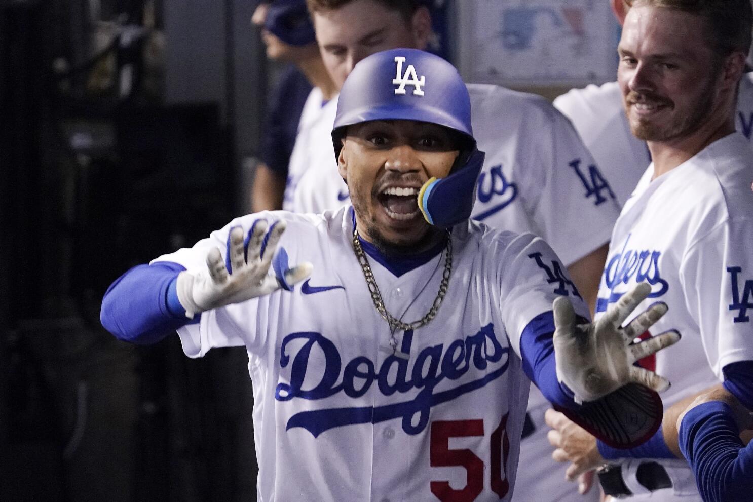 Mookie Betts spurs Dodgers to victory in his return to Boston