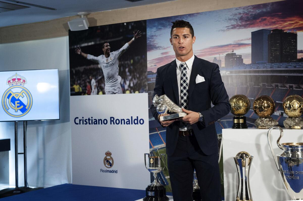 El delantero portugués Cristiano Ronaldo, en el homenaje que le ofreció el Real Madrid.