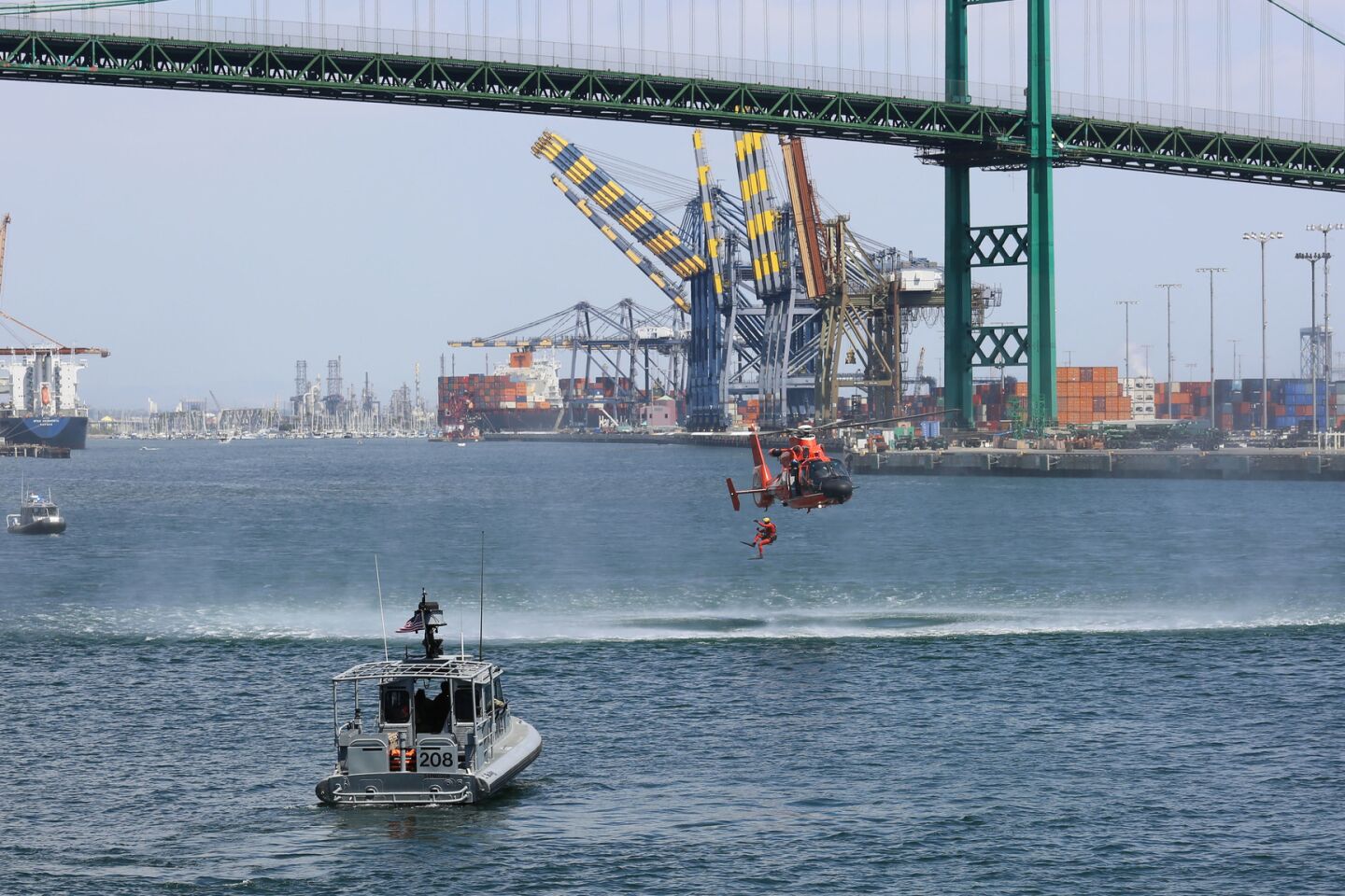 Port of Los Angeles hosts first Fleet Week Los Angeles Times