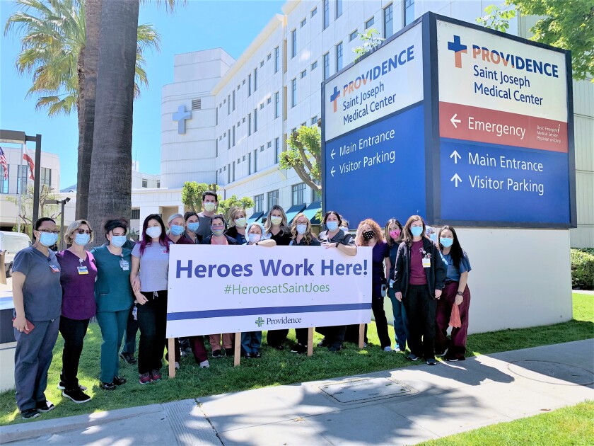 Burbank first responders show gratitude toward healthcare workers  Los