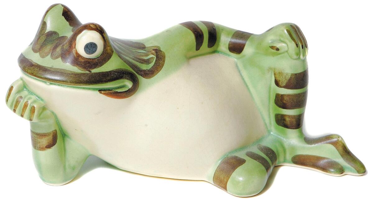1,949 Ceramic Frog Royalty-Free Photos and Stock Images