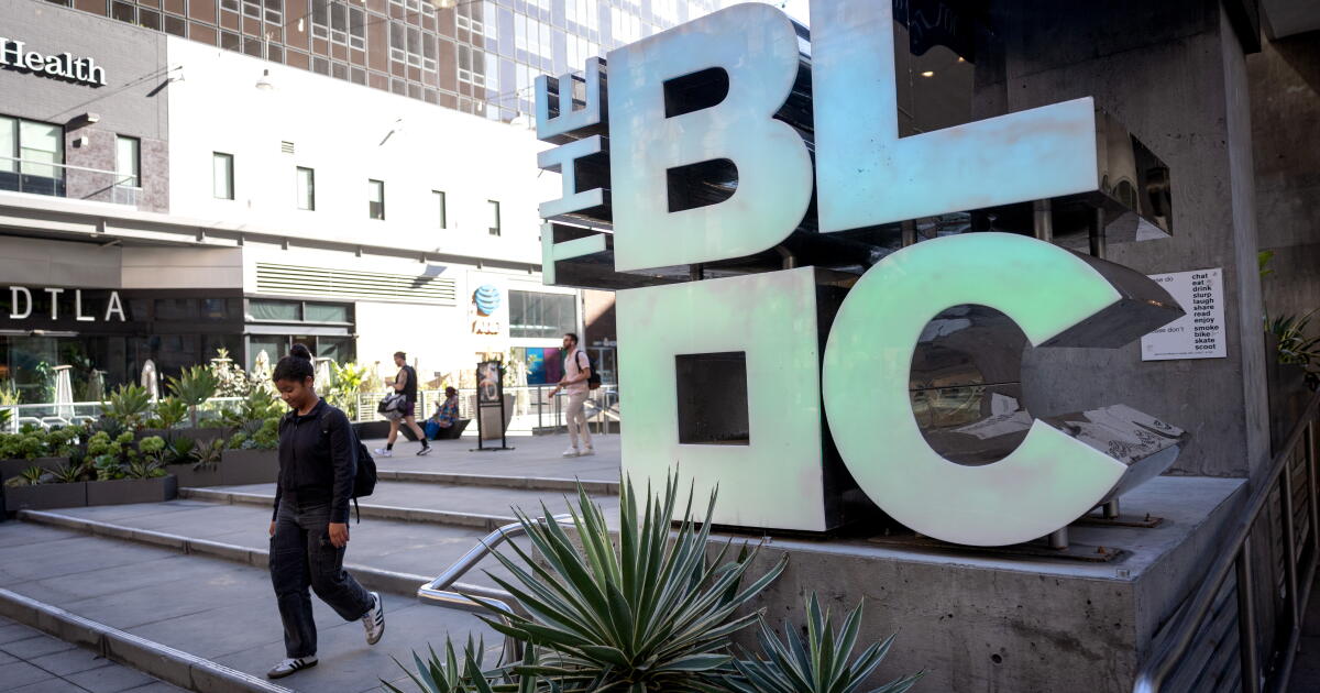 The Bloc is back on the market as downtown L.A.'s office market shows signs of bottoming out