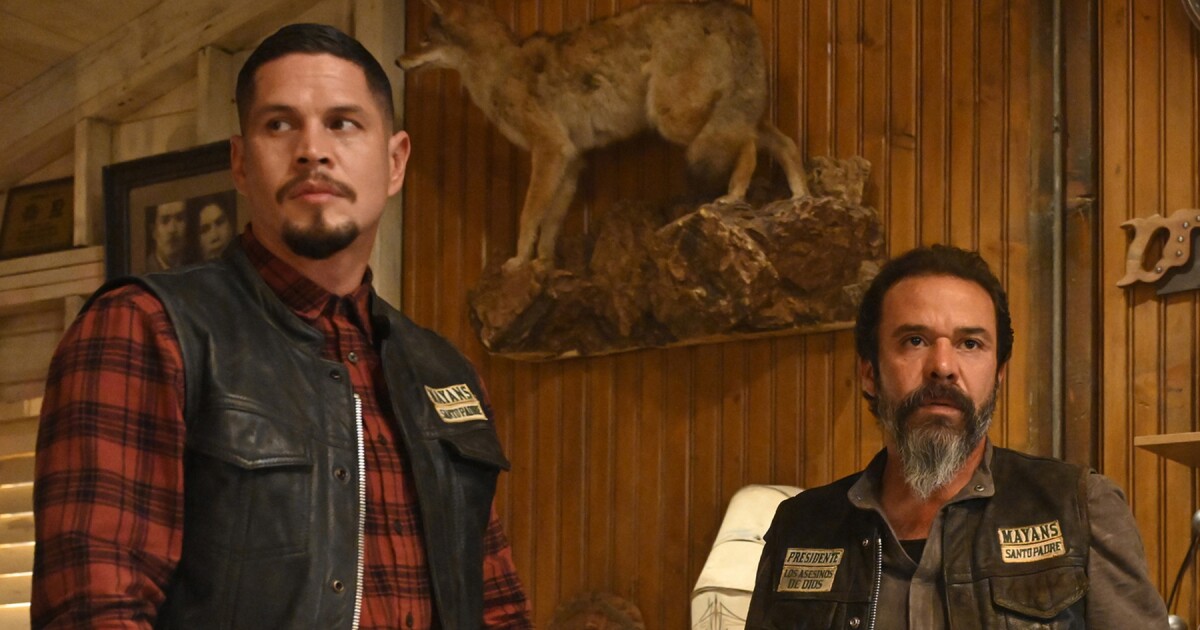 What S On Tv Tuesday Mayans Mc On Fx Ncis On Cbs Los Angeles Times What S On Tv Tuesday Mayans Mc On Fx Ncis On Cbs Los Angeles Times