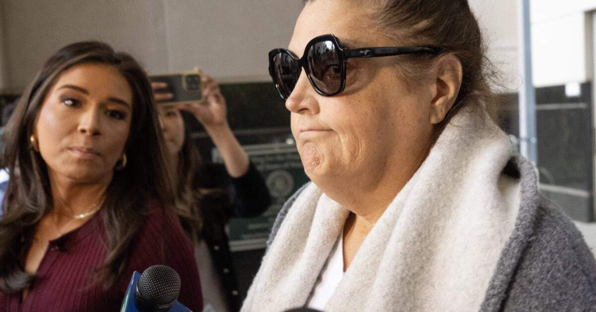 Knowing about the Ex-Newlom Aide being held in a fraud investigation Knowing about the Ex-Newlom Aide being held in a fraud investigation