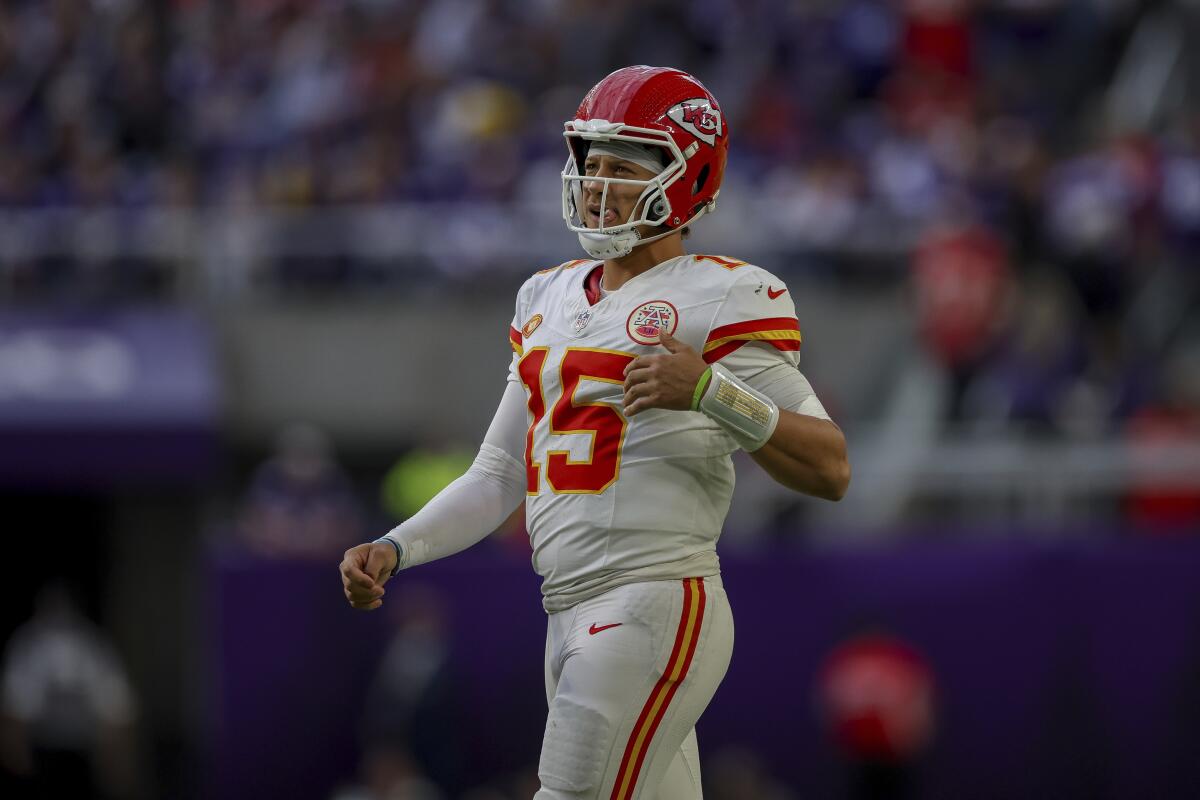 NFL picks and predictions, Week 4: Can the Chiefs stay hot in the Big Apple?