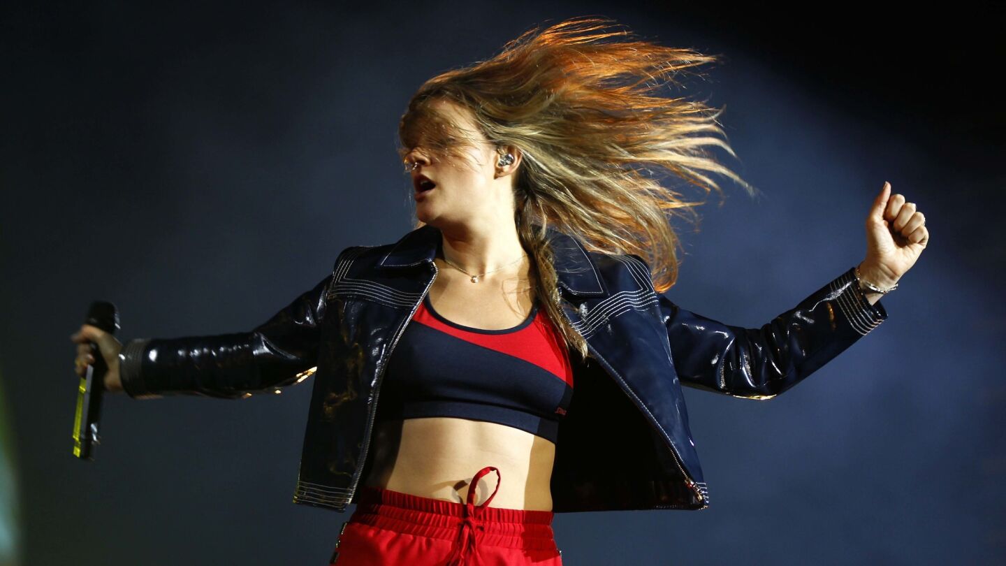 Swedish singer and songwriter Tove Lo performs at SDCCU Stadium on Oct. 8, 2017. (Photo by K.C. Alfred/The San Diego Union-Tribune)