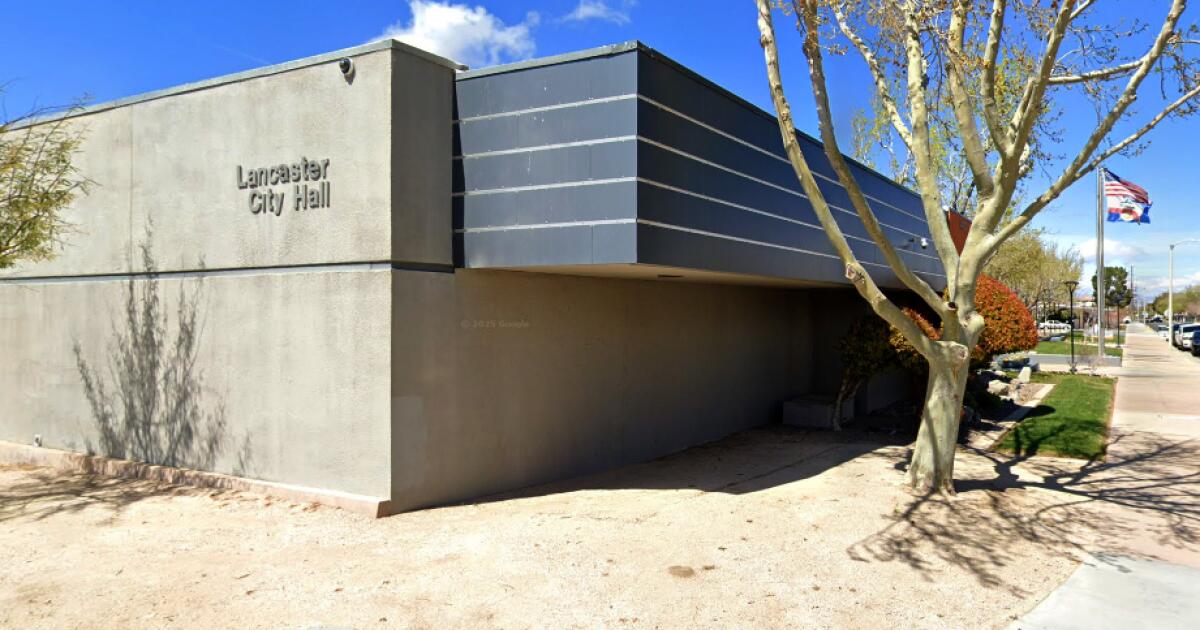 FBI searches Lancaster City Hall, homes of vice mayor and council member in corruption probe