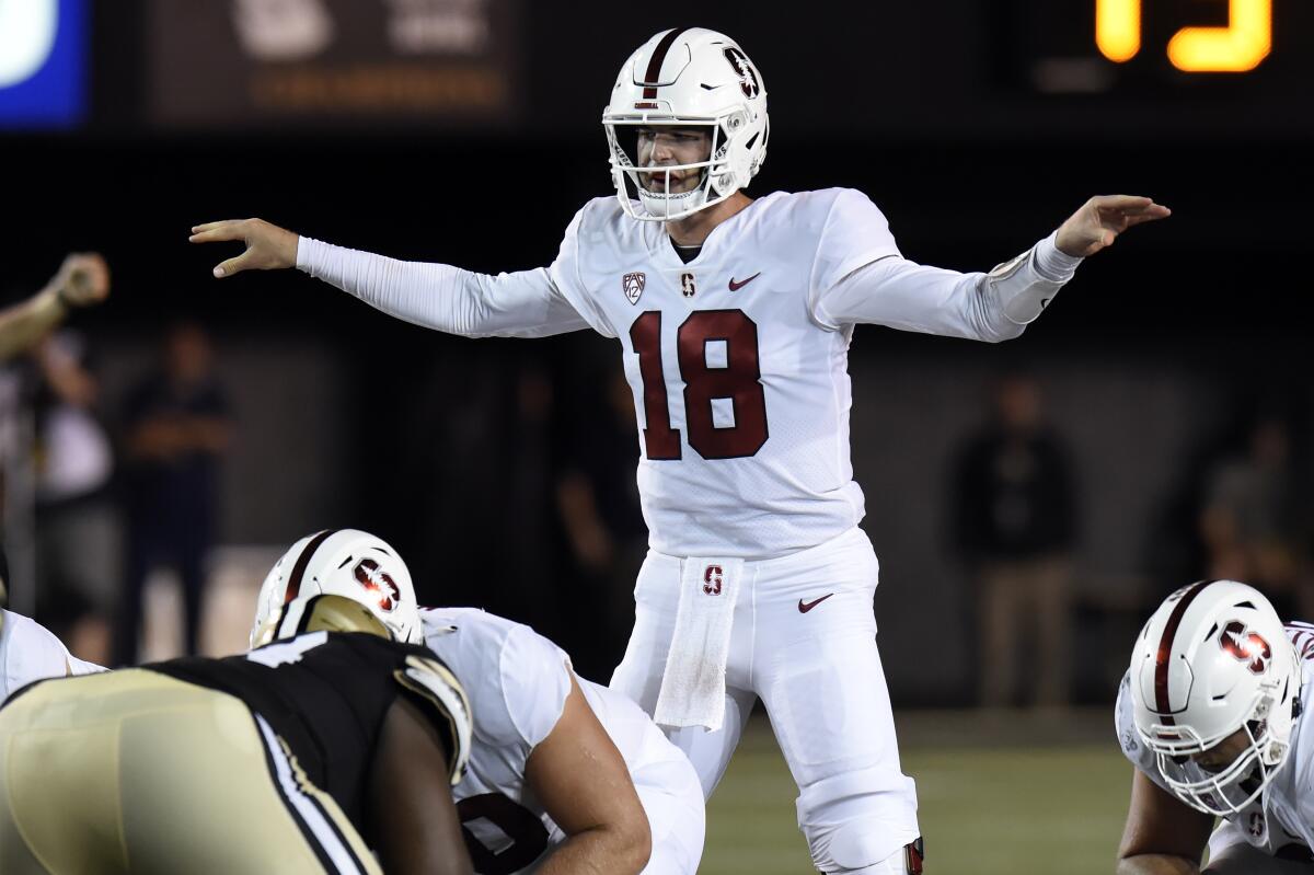 Stanford quarterback Tanner McKee (18) against Vanderbilt 