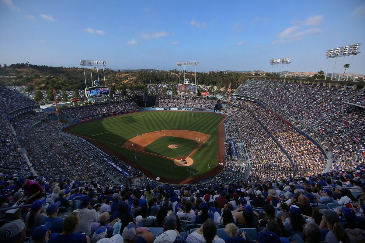 Dodger Stadium was rocking during 7.1 earthquake that shook Southern