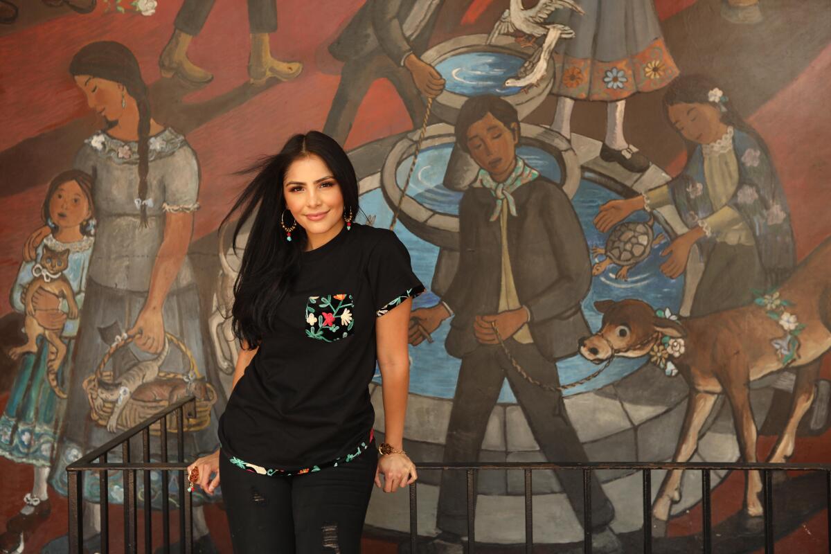 the Neighborhood' Showrunner Calls Out Cultural Appropriation on Her Show