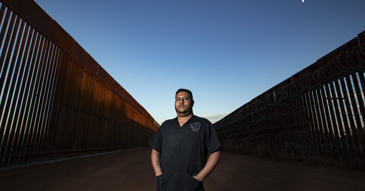 Pandemic closures alter the rhythm of life in towns on both sides of the U.S.-Mexico border Pandemic closures alter the rhythm of life in towns on both sides of the U.S.-Mexico border