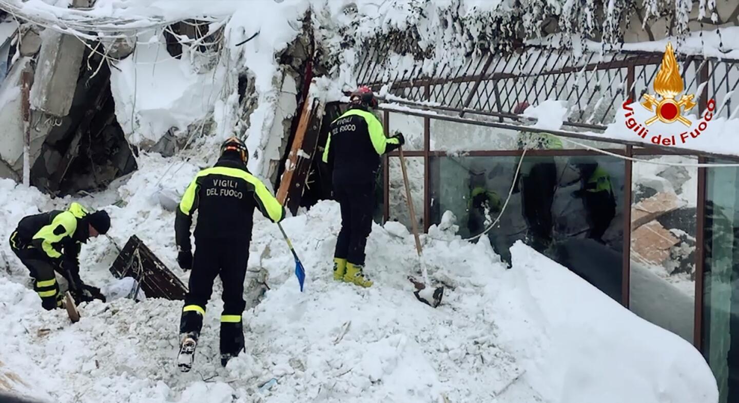 Avalanche buries hotel in central Italy