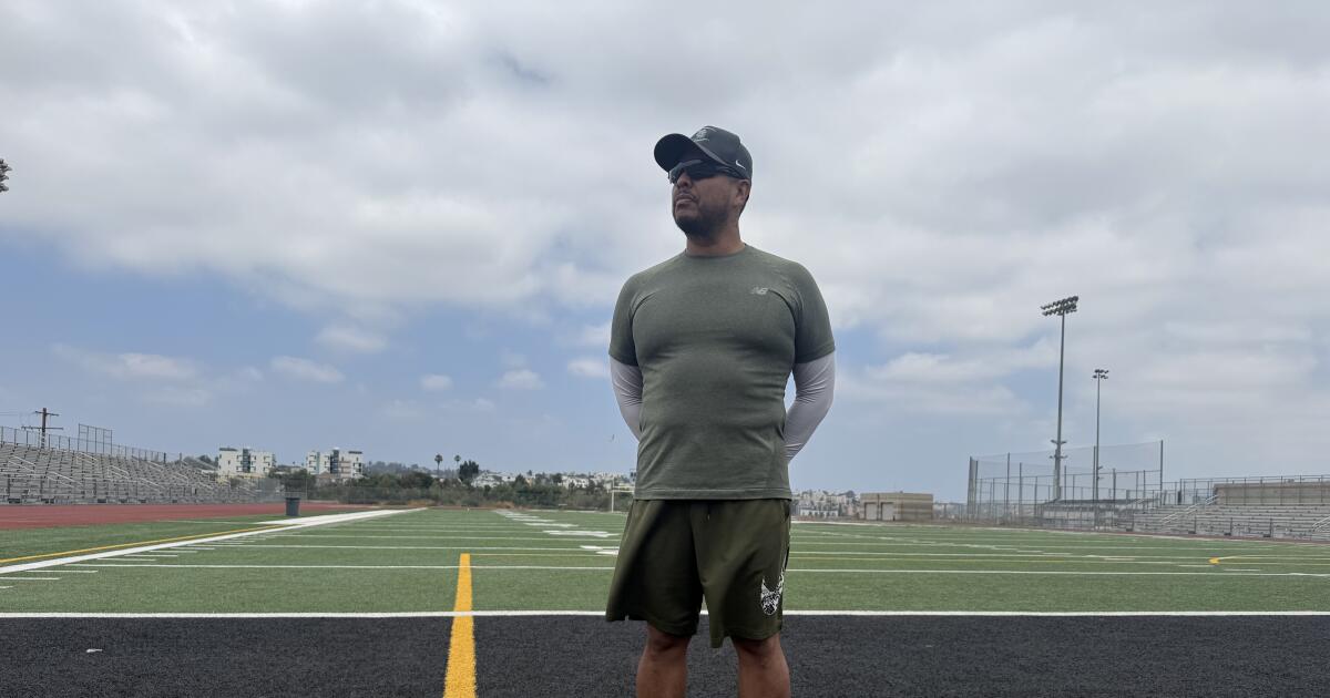 Contreras had never won a playoff game; now the Cobras are in City semifinals Contreras had never won a playoff game; now the Cobras are in City semifinals