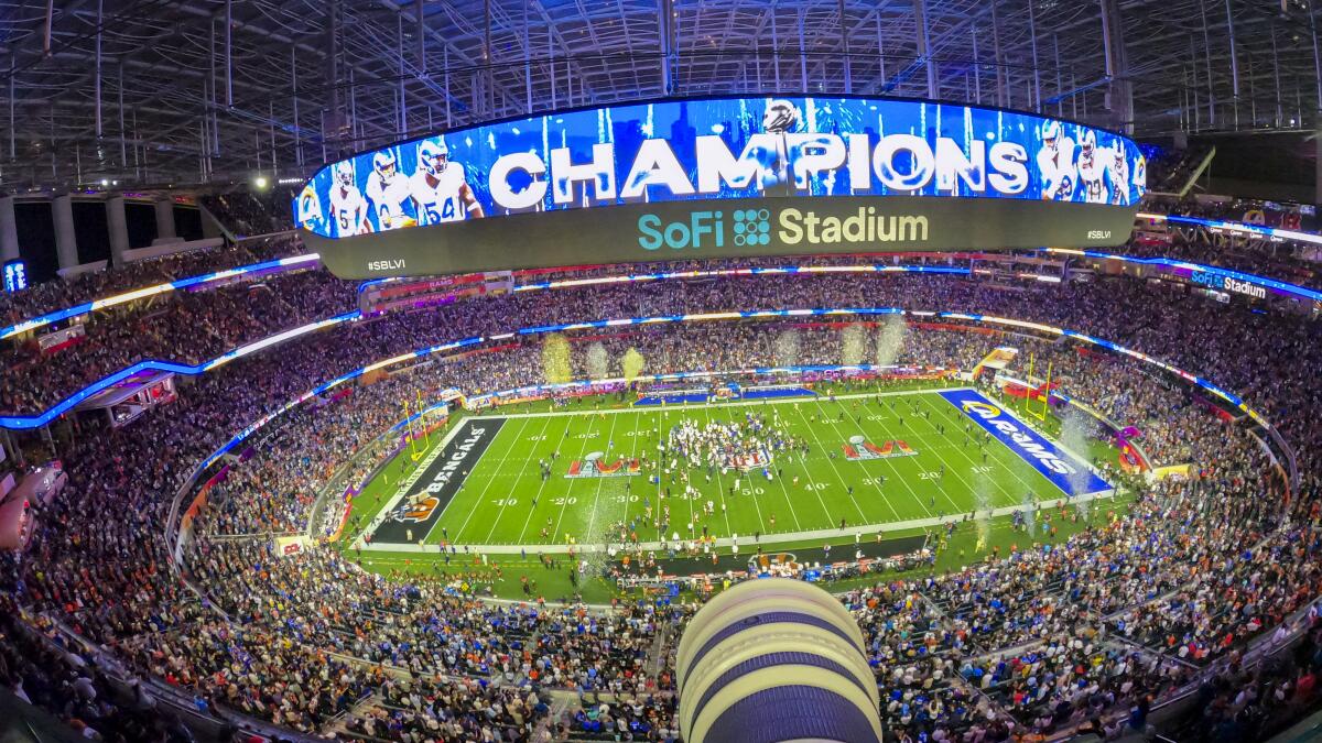 Super Bowl 2023: What time does the game start? Who is playing? - Los  Angeles Times