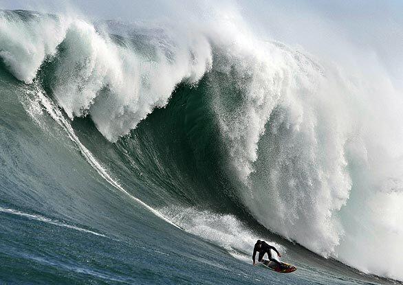 South Africa Dungeons wave