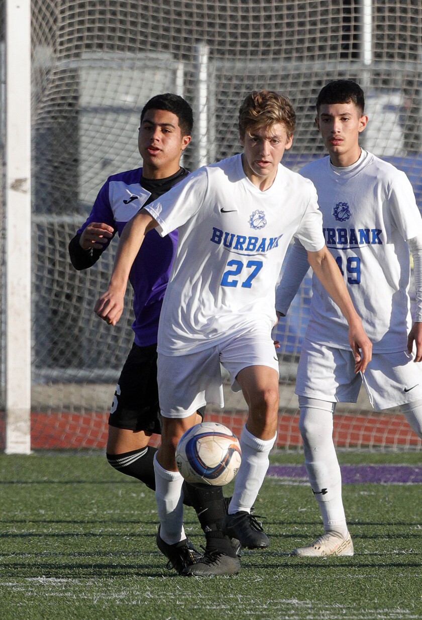 tn-gnp-sp-burbank-hoover-soccer-20200103-21.jpg