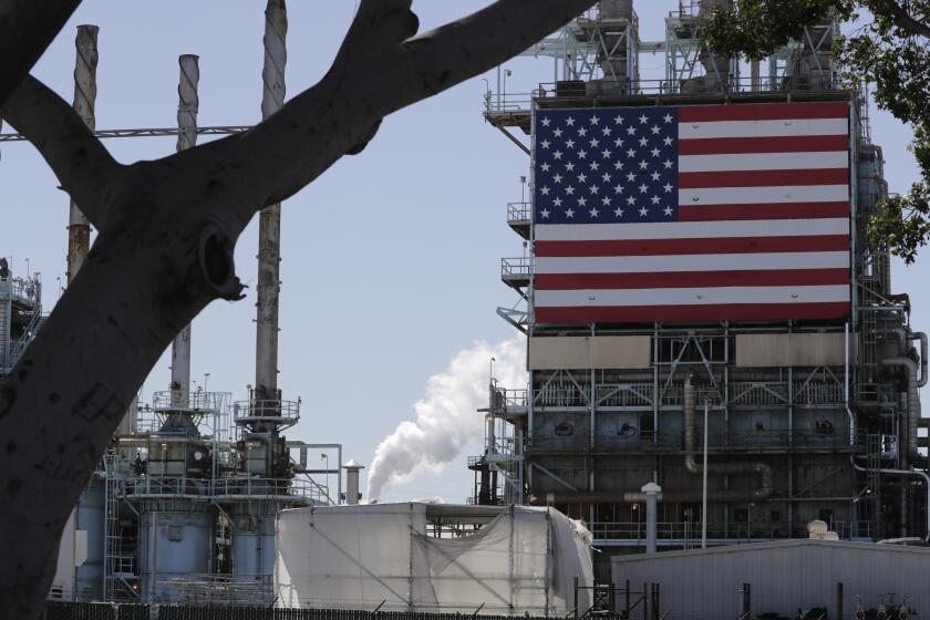 CARSON CA FEBRUARY 26, 2020 -- Everything looks back to normal the morning after a blaze erupted at the Marathon Petroleum refinery in Carson late Tuesday, shooting flames 100 feet into the air. (Irfan Khan / Los Angeles Times)