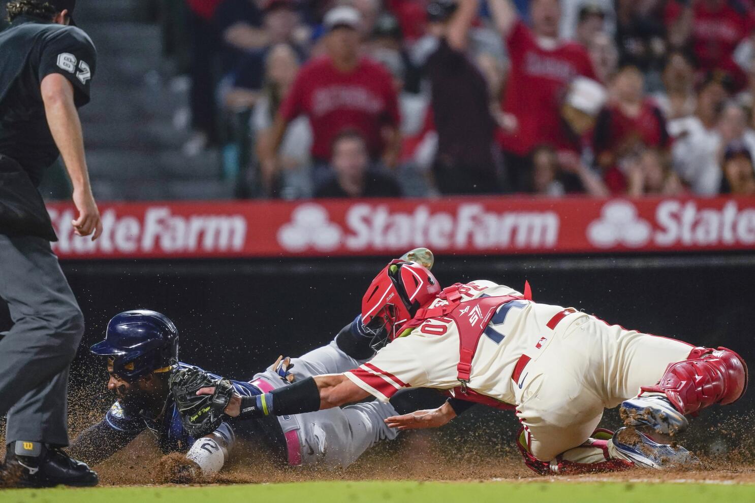 Angels turn first triple play in 26 years during 9th inning against Rays