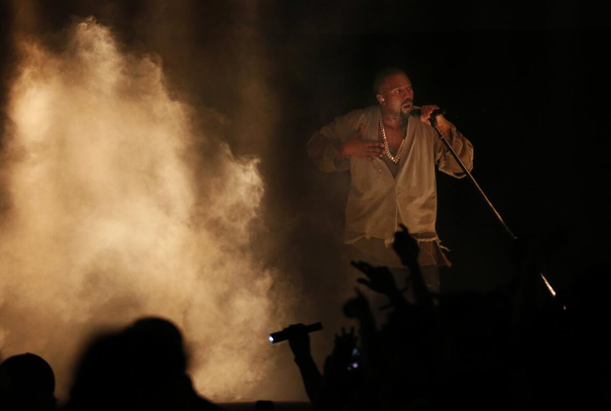 Kanye West will broadcast his Yeezy Season Two fashion show in theatres.