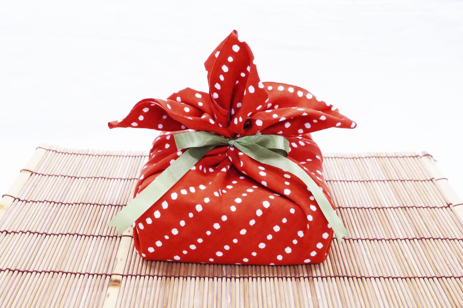 Trends: Gift Giving - It's the Thought That Counts - International