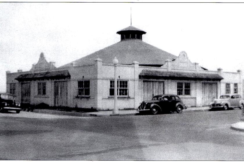 The Ocean Beach merry-go-round building was the site of the Pioneers Picnic and Barbecue.