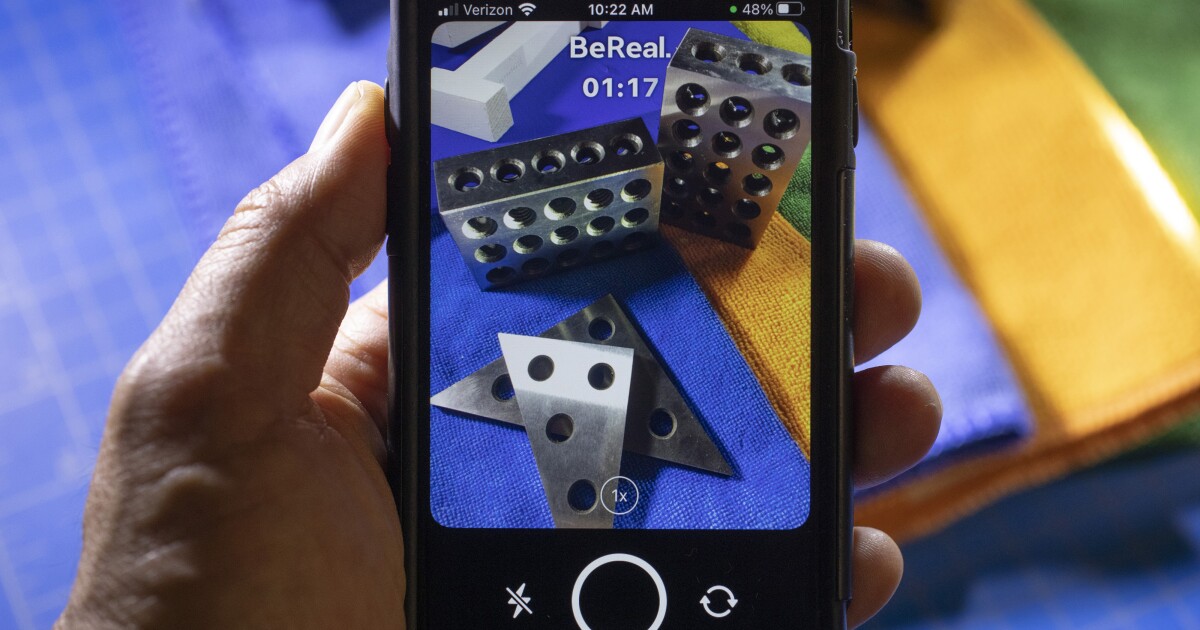 BeReal, the anti-Instagram, tops the app charts despite crash problems