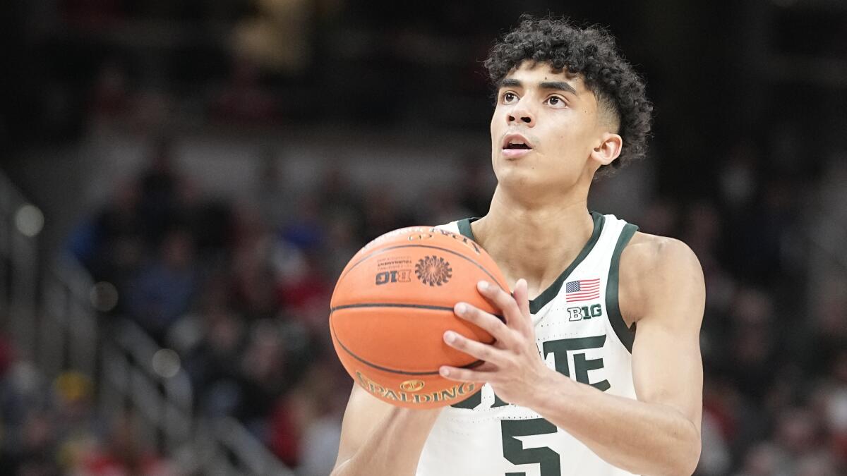 How good is Scotty Pippen Jr.? Scouting report for Scottie's son on two-way  contract with Lakers