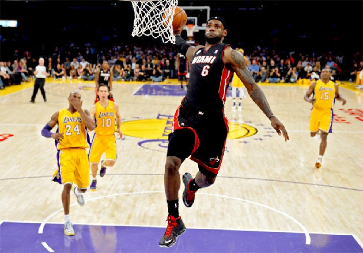 LeBron James scored 39 points on 68% shooting against the Lakers.