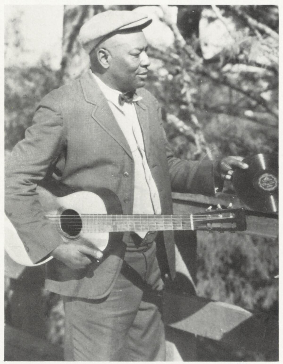 Blues singer Jim Jackson.