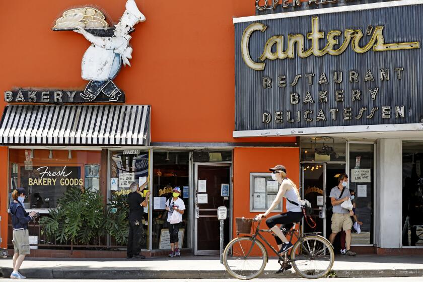 LOS ANGELES-CA-MAY 31, 2020: Canter's Deli on Fairfax is photographed on Sunday, May 31, 2020. (Christina House / Los Angeles Times)