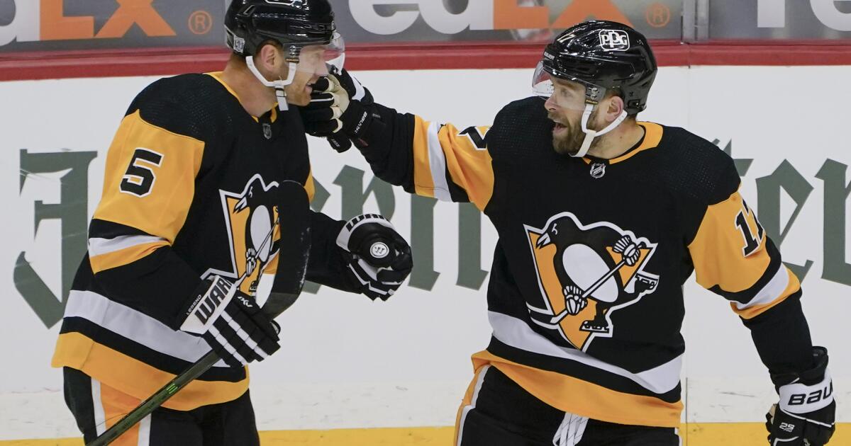 Pittsburgh Penguins ride big first period to 3-2 victory over New