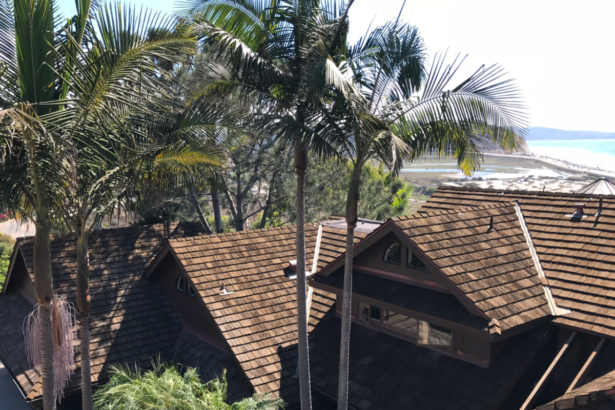 An example of roofing work by Gen819.