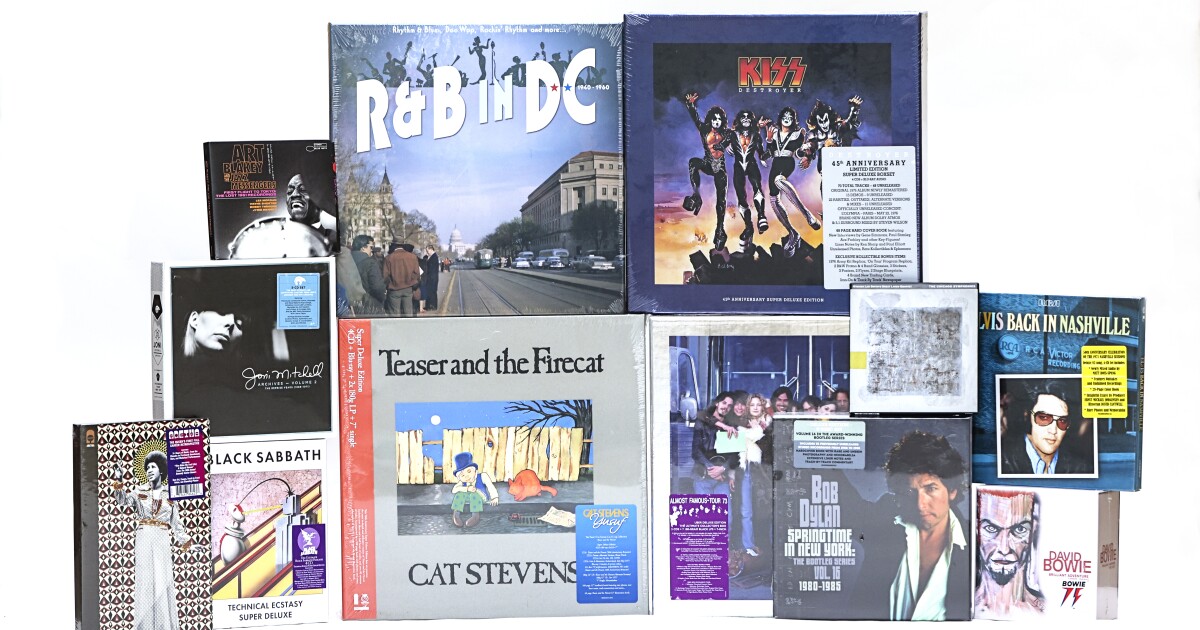 Box Sets Abounded In 21 Thanks To Bob Dylan Aretha Franklin David Bowie Frank Zappa And More The San Diego Union Tribune Box Sets Abounded In 21 Thanks To Bob Dylan Aretha Franklin David Bowie Frank Zappa And More The San Diego Union Tribune