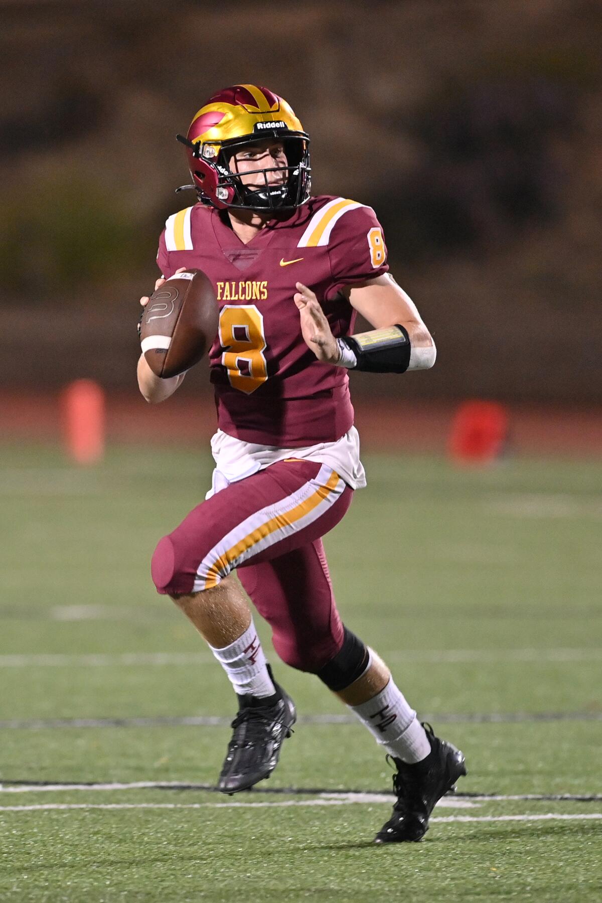 Senior quarterback Remi Baere completed 5 of 7 passes for 133 yards.