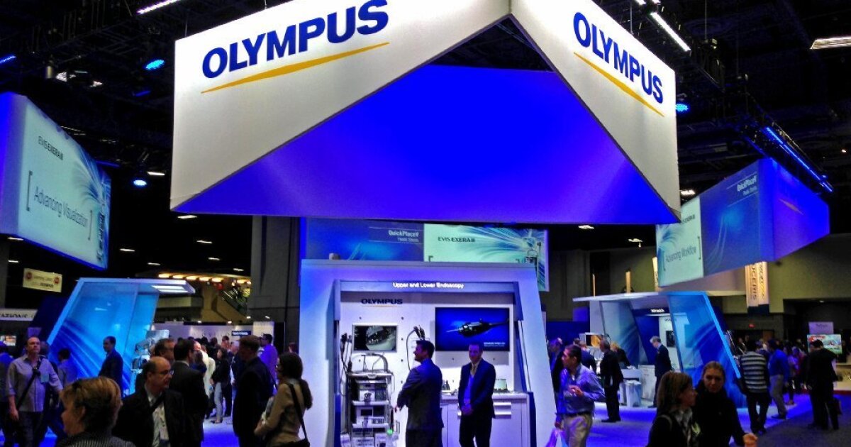 Olympus told its U.S. executives no broad warning about tainted medical scopes was needed, despite superbug outbreaks