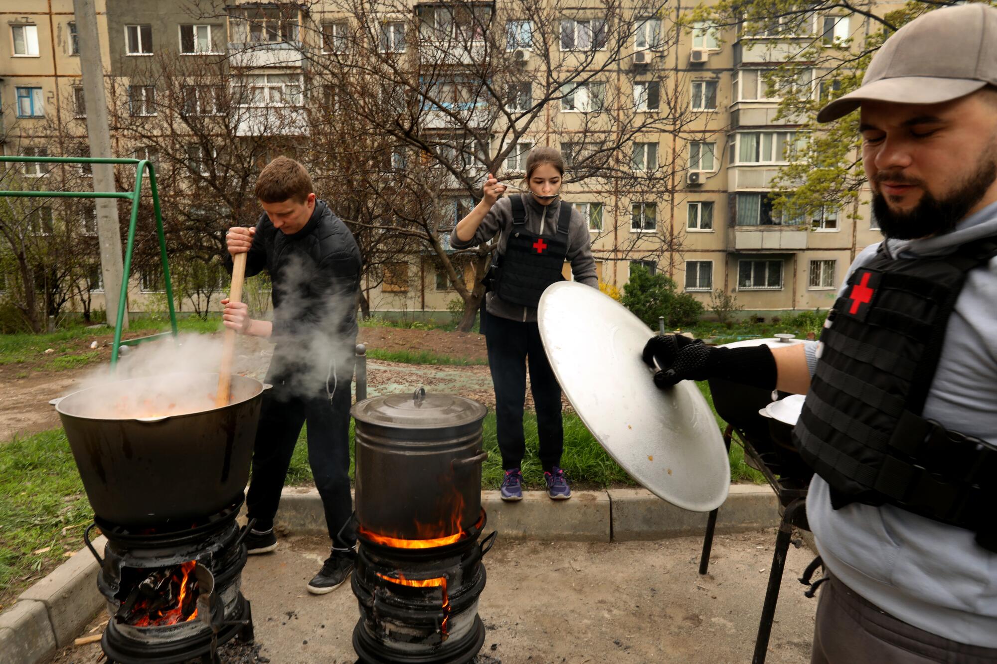 Volunteers feed hundreds of people living in the subway in Kharkiv