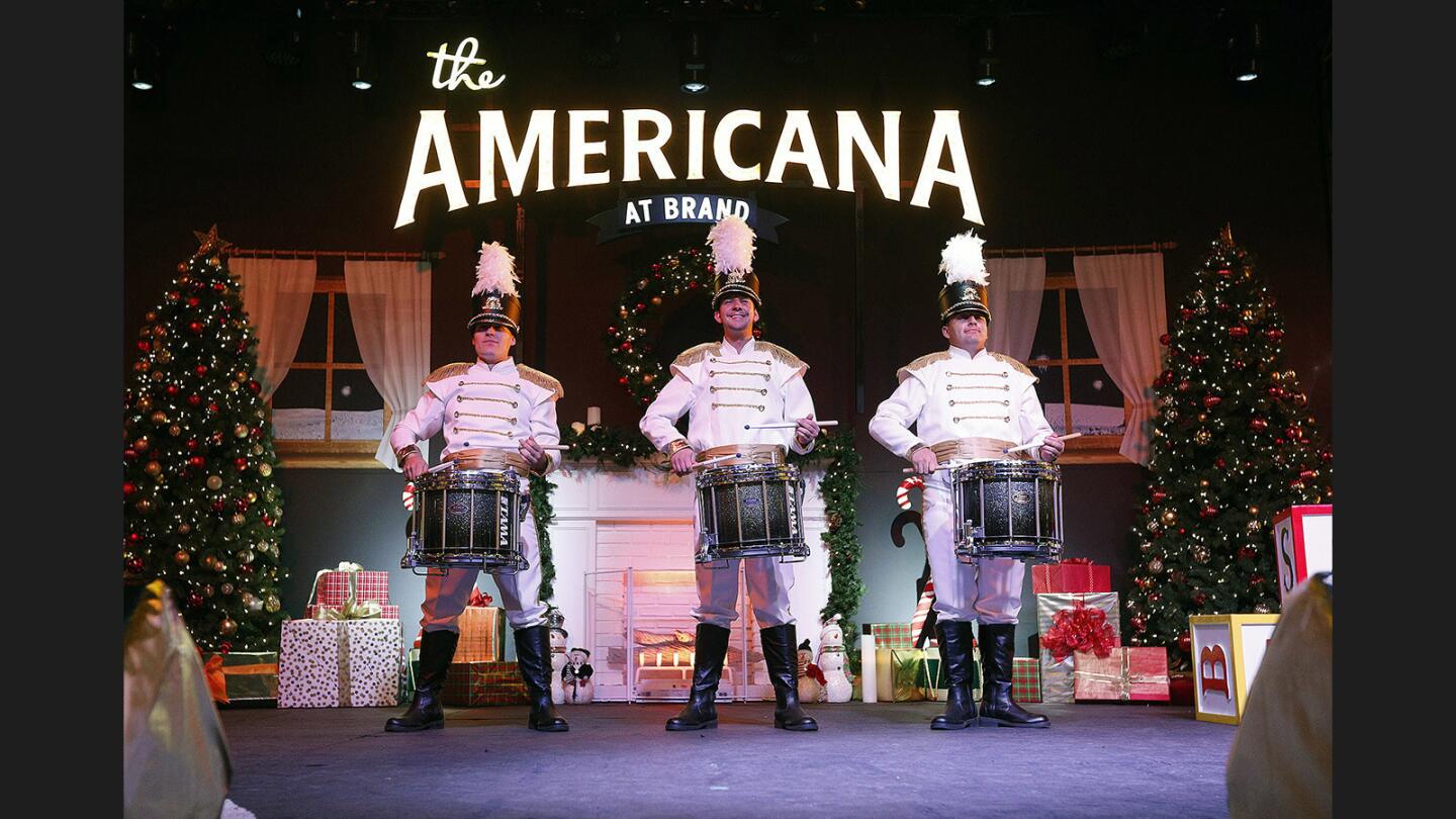 Photo Gallery: Americana at Brand Christmas tree lighting