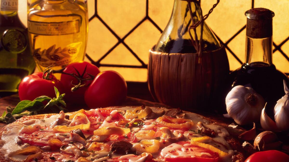 Pairing pizza with wines.
