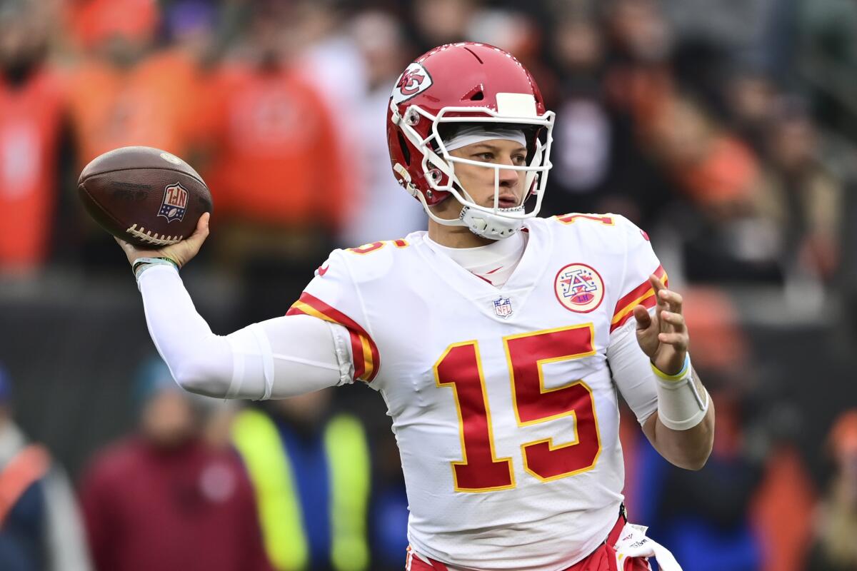 Chiefs seek No. 1 seed and 13th consecutive win over Broncos - The San  Diego Union-Tribune