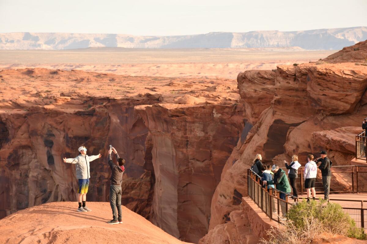 In late 2018, the National Park Service added a viewing platform and railing to Horseshoe Bend, part of Glen Canyon National Recreation Area in Arizona. Most of the nearby canyon rim remains unfenced.