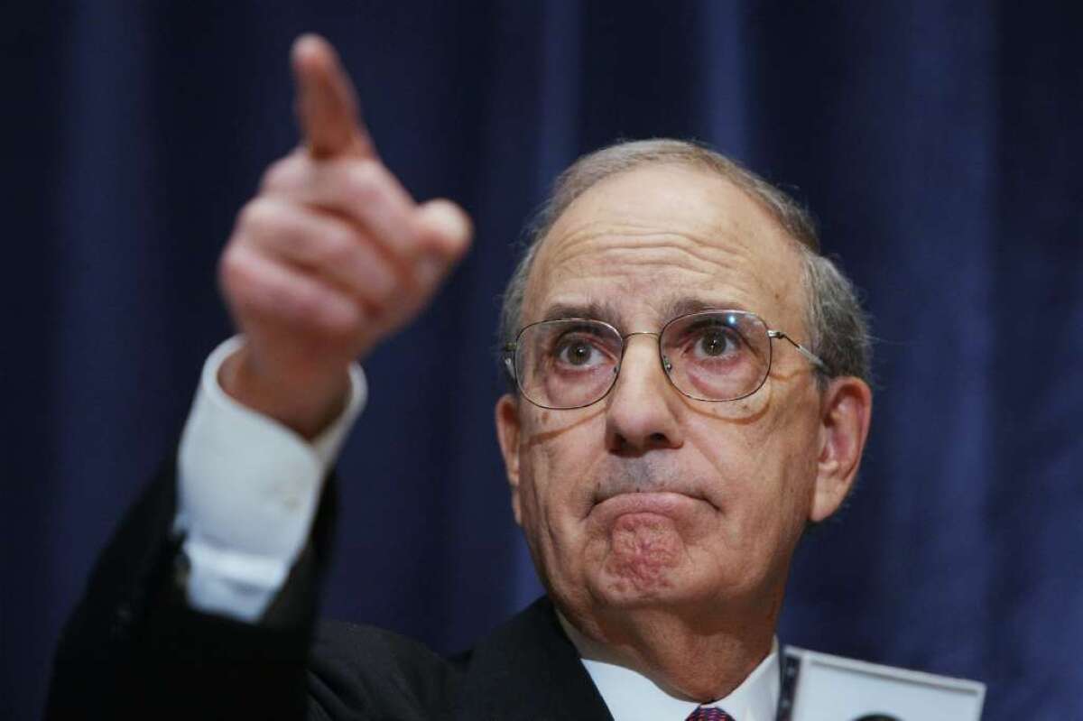 Former Sen. George J. Mitchell reportedly will lend a hand in solving a labor dispute that has paralyzed the Minnesota Orchestra.