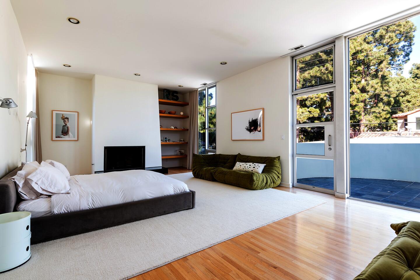 Home of the Week | Santa Monica modern is an ode to Le Corbusier