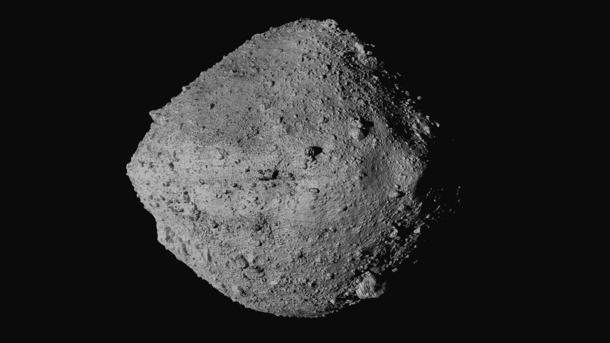 El asteroide Bennu, fotografiado desde la sonda Osiris-Rex.