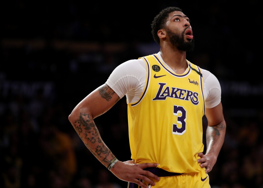 Lakers Anthony Davis To Play Against Celtics Despite Bruised Calf Los Angeles Times